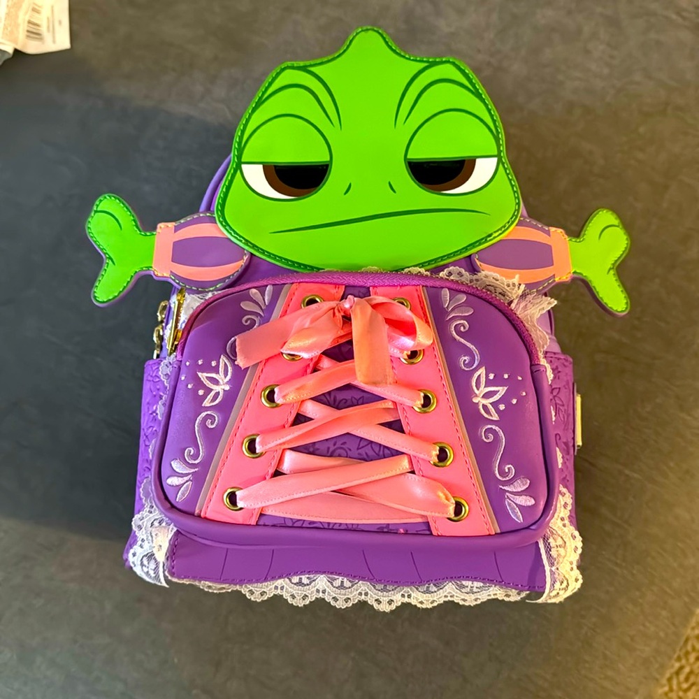 2021 Summer SDCC LE - Loungefly - Rapunzel Pascal Mini Backpack - NWT